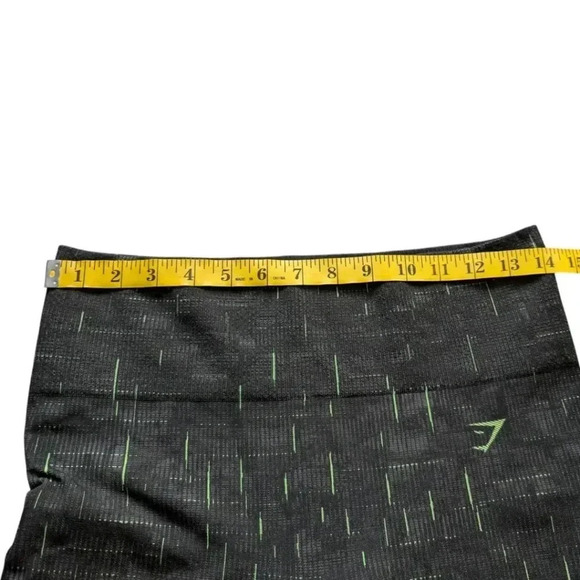 Gymshark Illumination Leggings Seamless Green Neon  Accents Women's size Medium - Picture 9 of 11